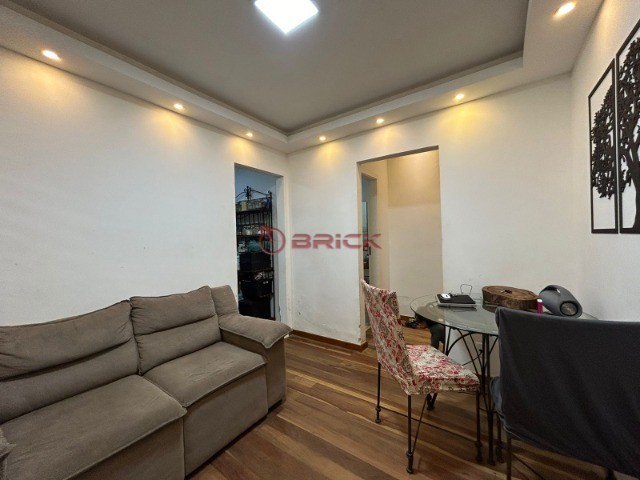 Casa à venda com 1 quarto, 60m² - Foto 5