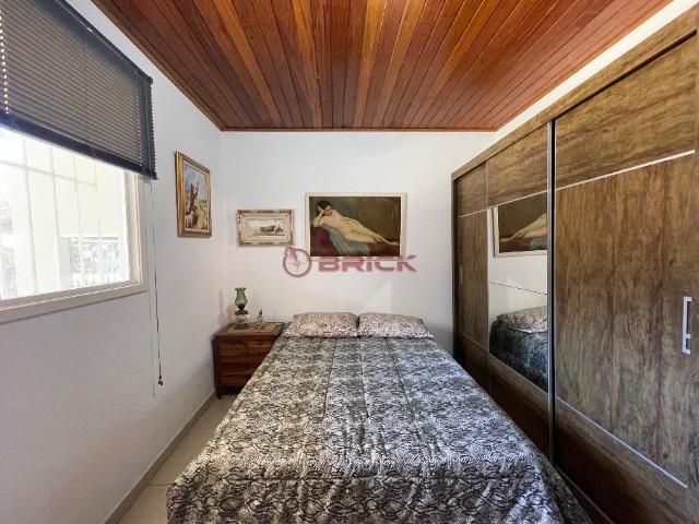 Casa à venda com 3 quartos, 160m² - Foto 10