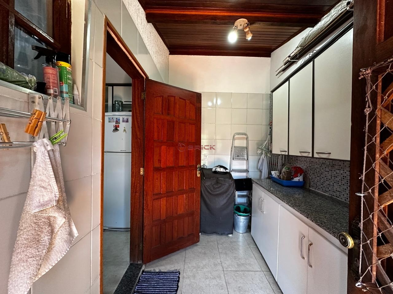 Casa à venda com 3 quartos, 100m² - Foto 19