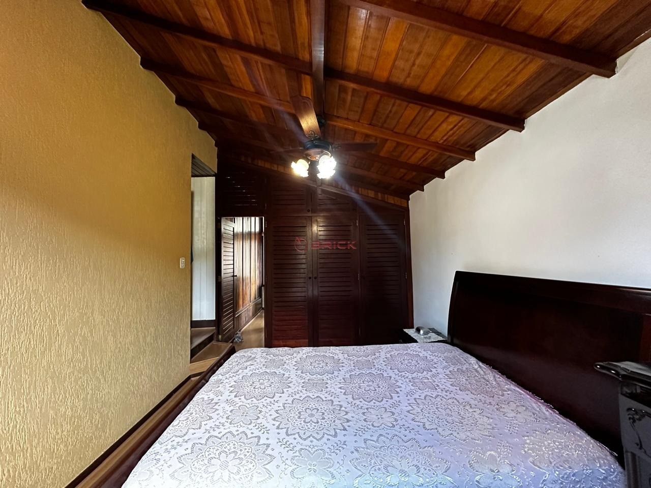 Casa à venda com 4 quartos, 208m² - Foto 24