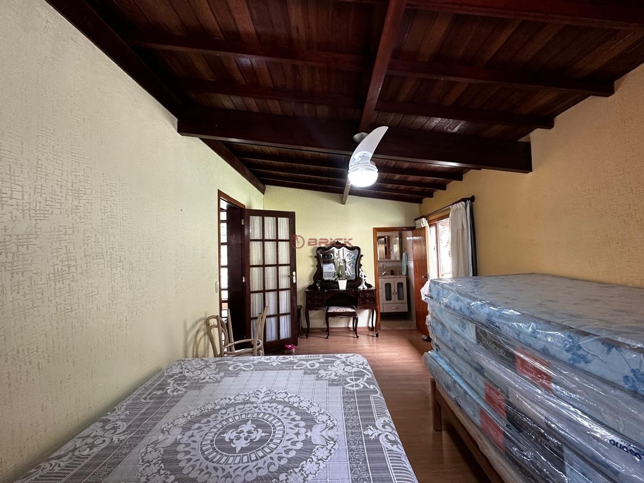 Casa à venda com 4 quartos, 208m² - Foto 13