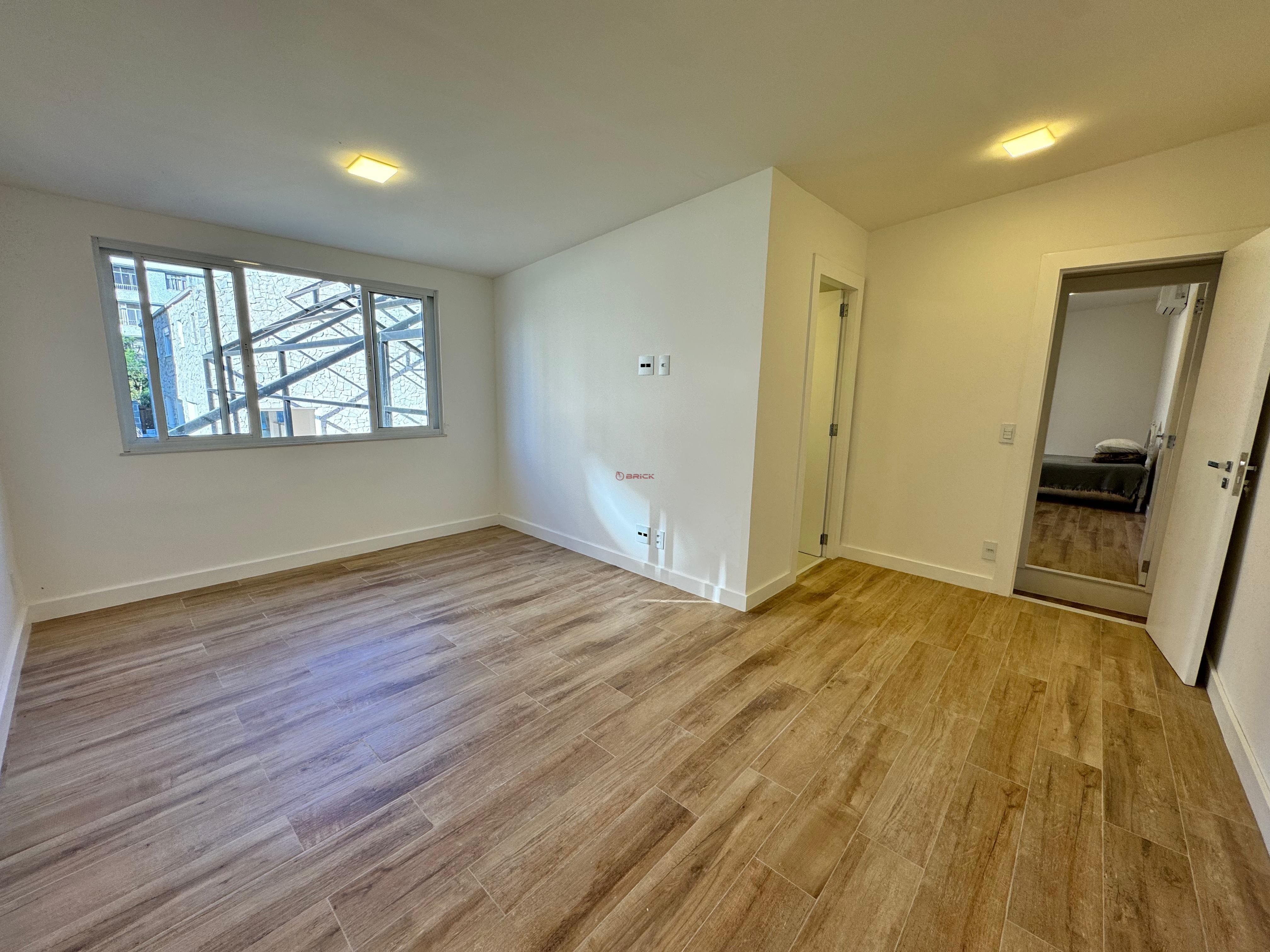 Prédio Inteiro à venda com 6 quartos, 321m² - Foto 44