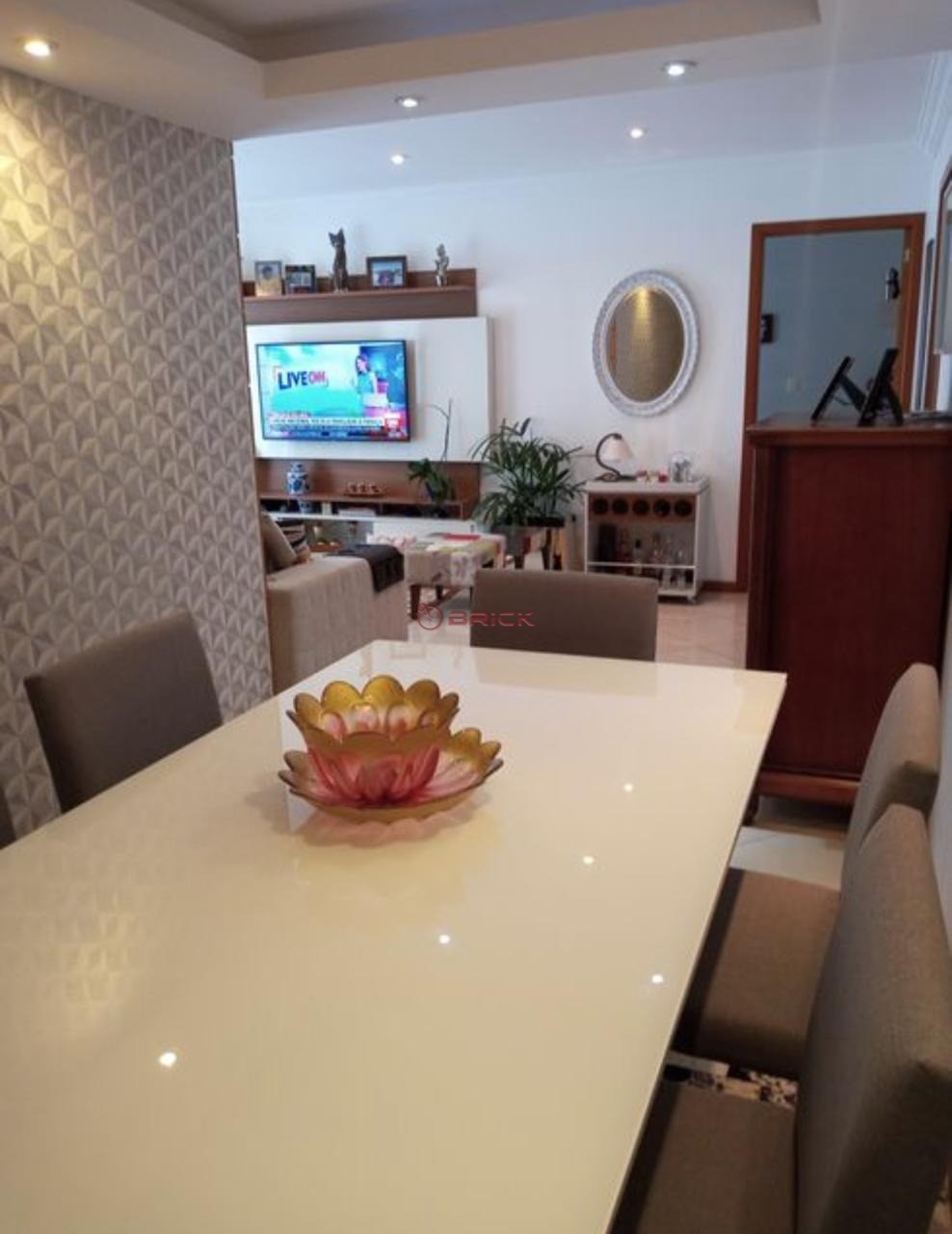 Apartamento à venda com 2 quartos, 110m² - Foto 5