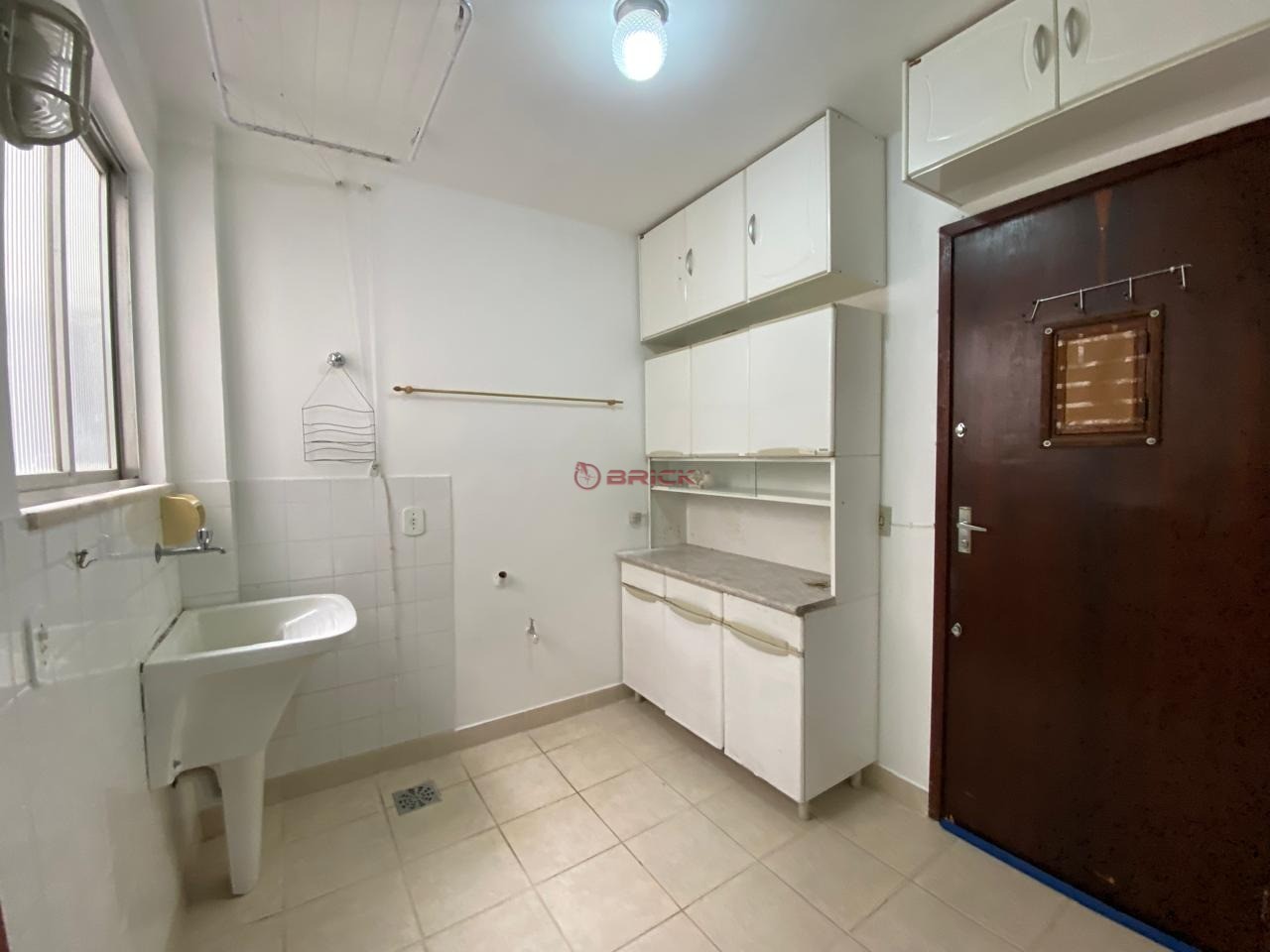 Apartamento à venda com 2 quartos, 70m² - Foto 17