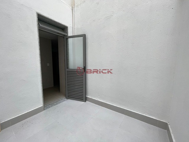 Apartamento à venda com 2 quartos, 90m² - Foto 14