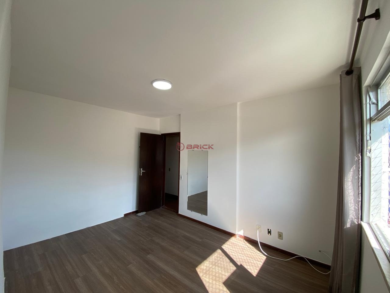 Apartamento à venda com 2 quartos, 70m² - Foto 8