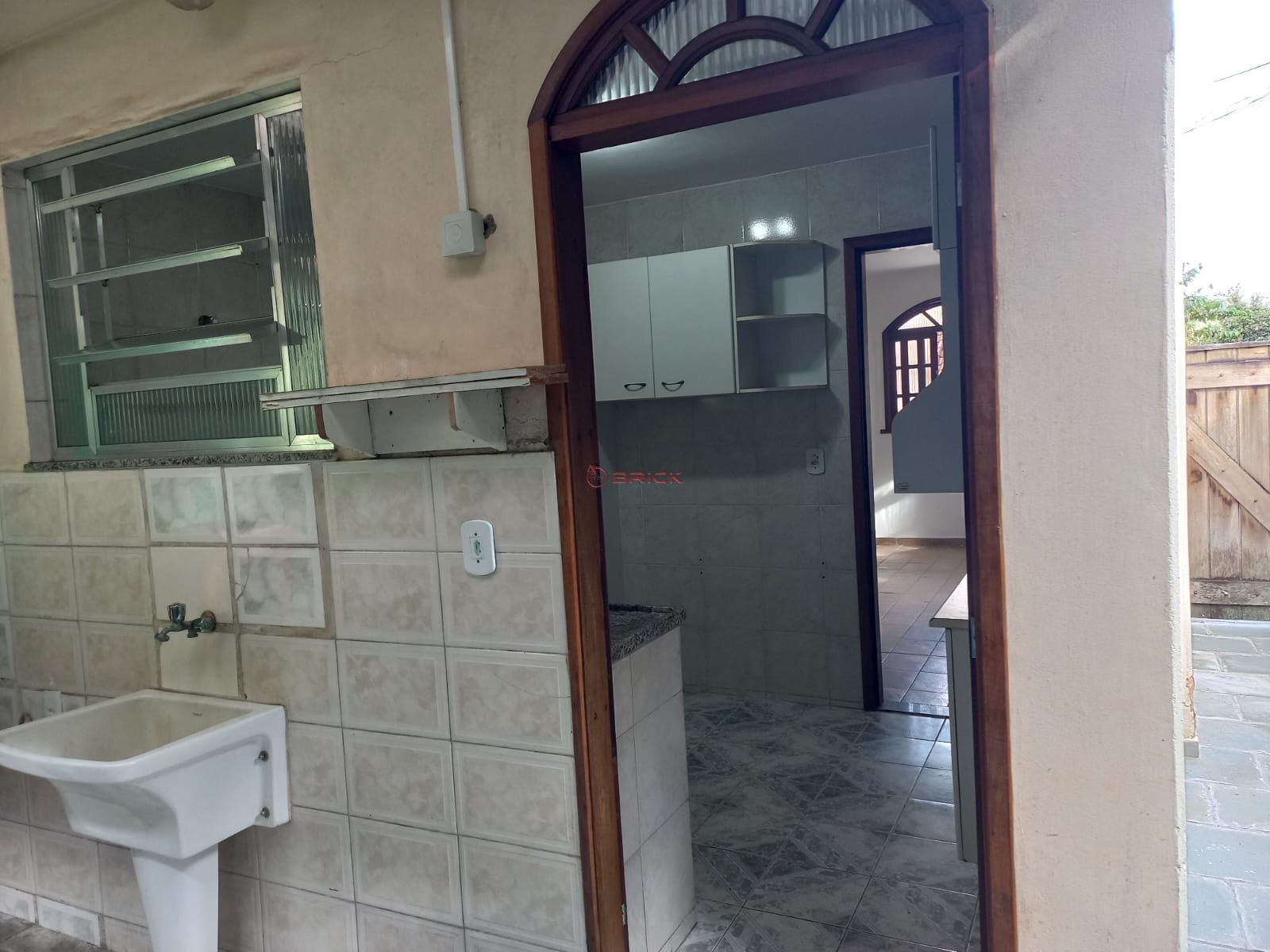 Casa à venda com 2 quartos, 60m² - Foto 16