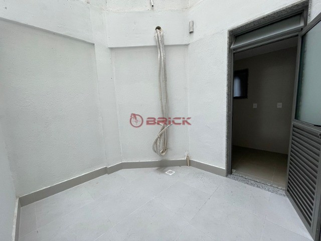 Apartamento à venda com 2 quartos, 90m² - Foto 15