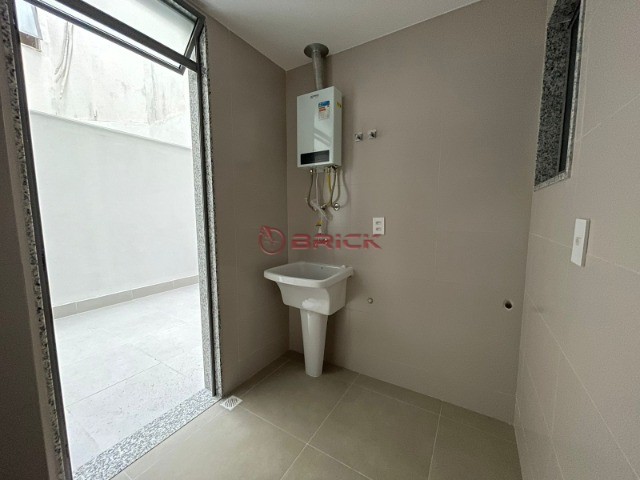 Apartamento à venda com 2 quartos, 90m² - Foto 13