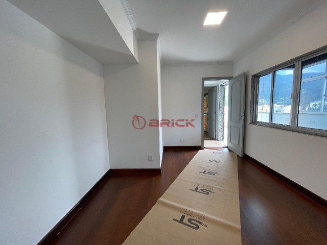 Cobertura à venda e aluguel com 3 quartos, 145m² - Foto 10