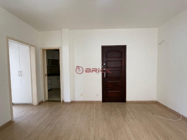 Apartamento à venda com 2 quartos, 50m² - Foto 1