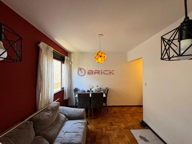 Apartamento à venda com 1 quarto, 33m² - Foto 1