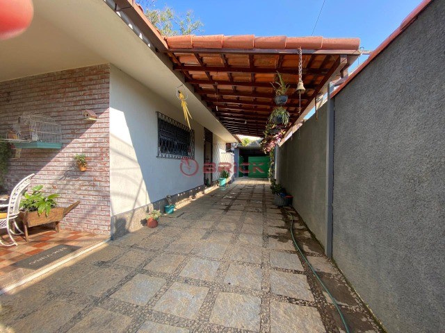 Casa à venda com 3 quartos, 123m² - Foto 29