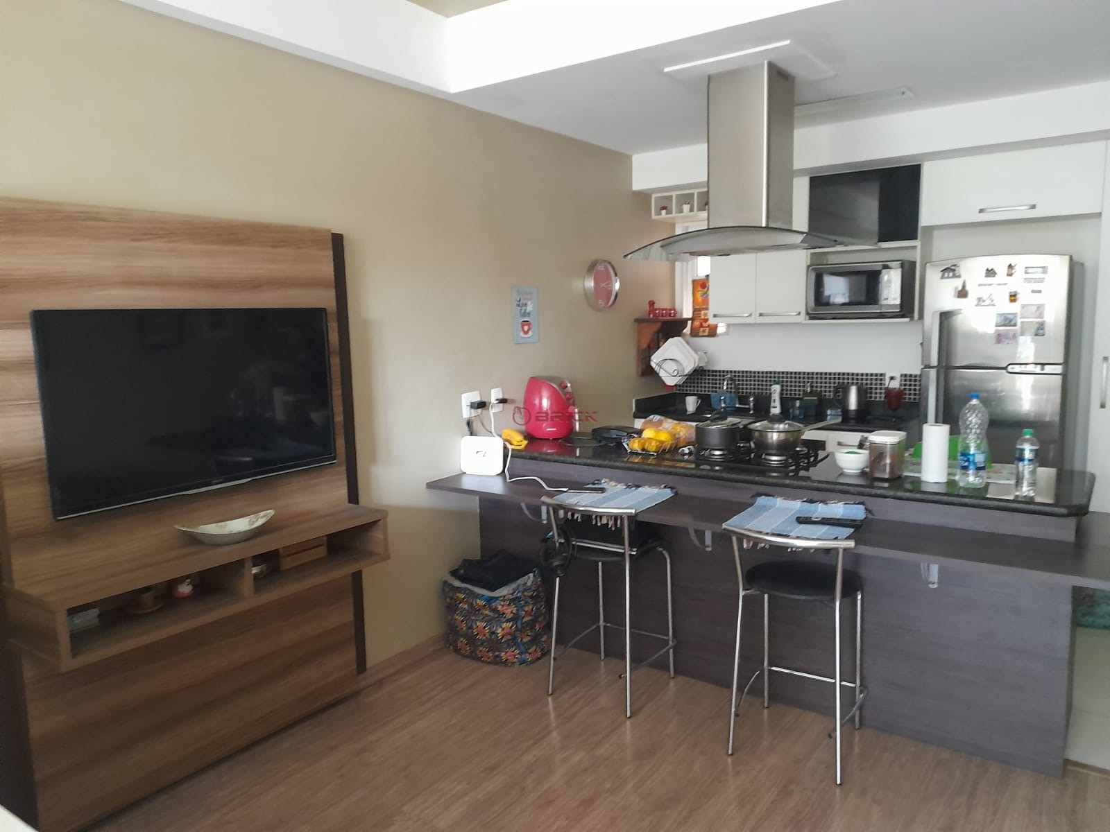 Apartamento à venda com 1 quarto, 41m² - Foto 3