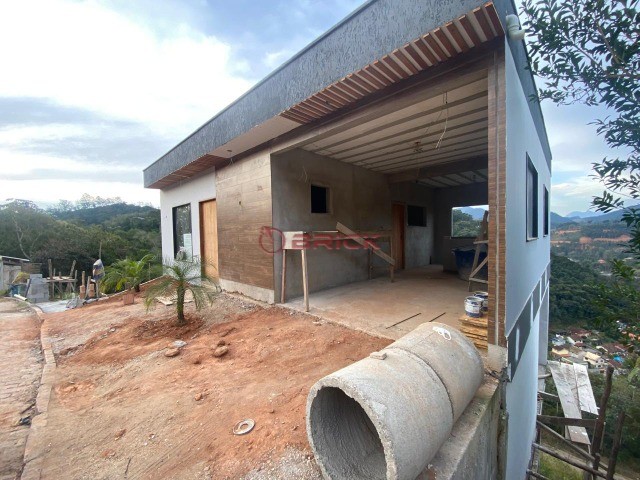 Casa à venda com 3 quartos, 175m² - Foto 3