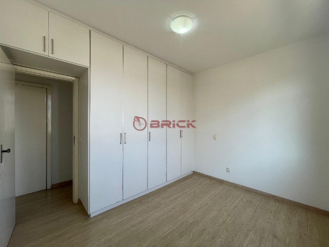 Apartamento à venda com 2 quartos, 50m² - Foto 4