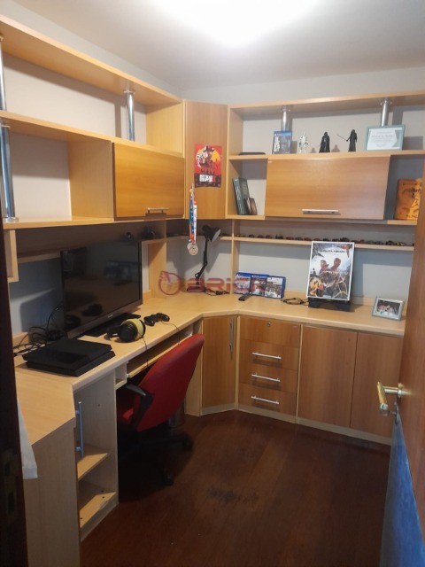 Apartamento à venda com 3 quartos, 140m² - Foto 8