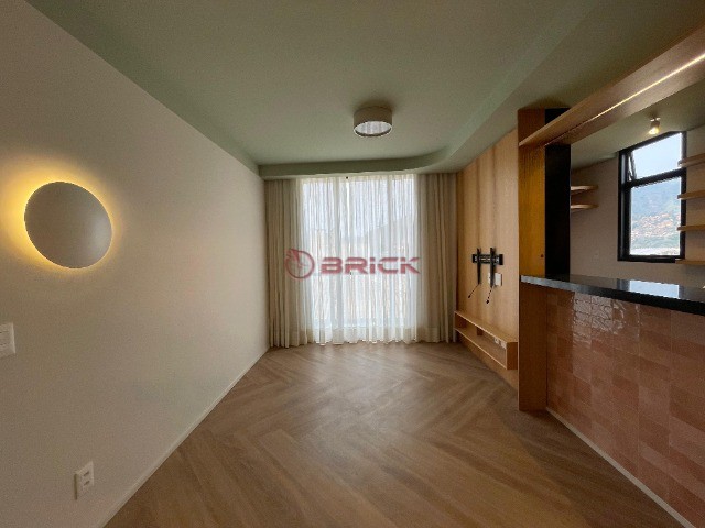 Apartamento para alugar com 1 quarto, 46m² - Foto 1