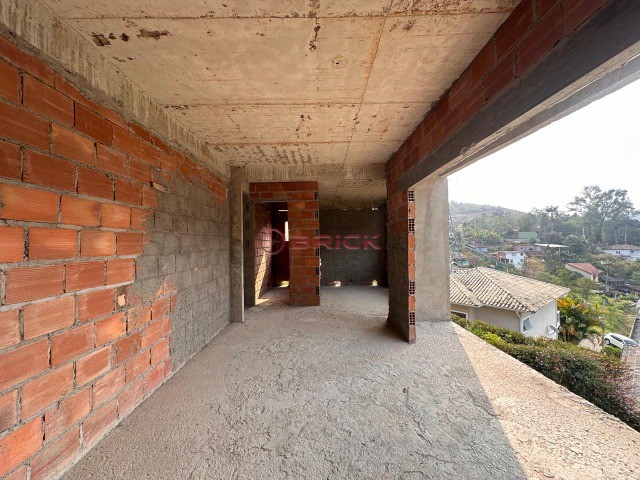 Casa à venda com 3 quartos, 200m² - Foto 8