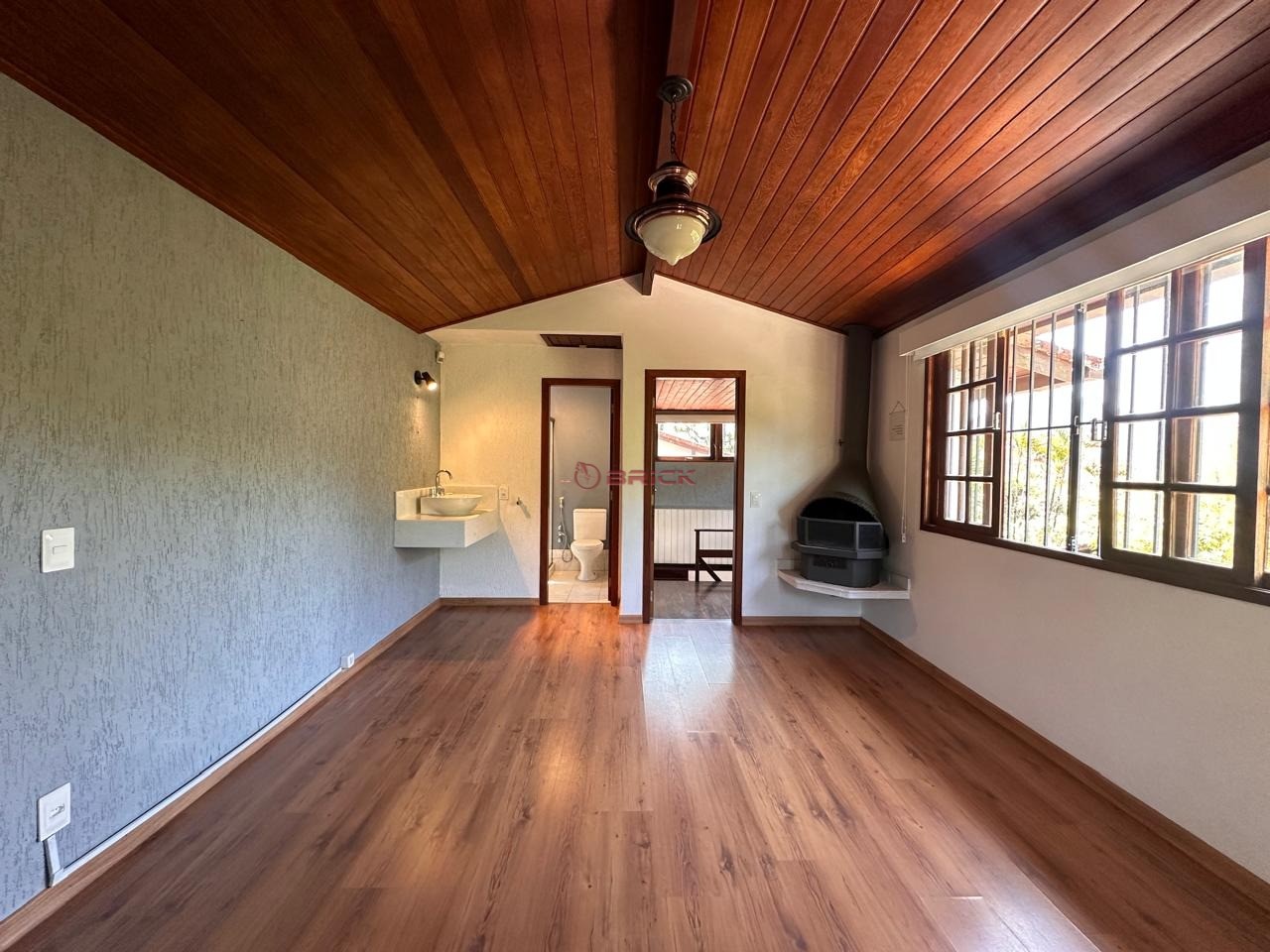 Casa à venda com 3 quartos, 243m² - Foto 17