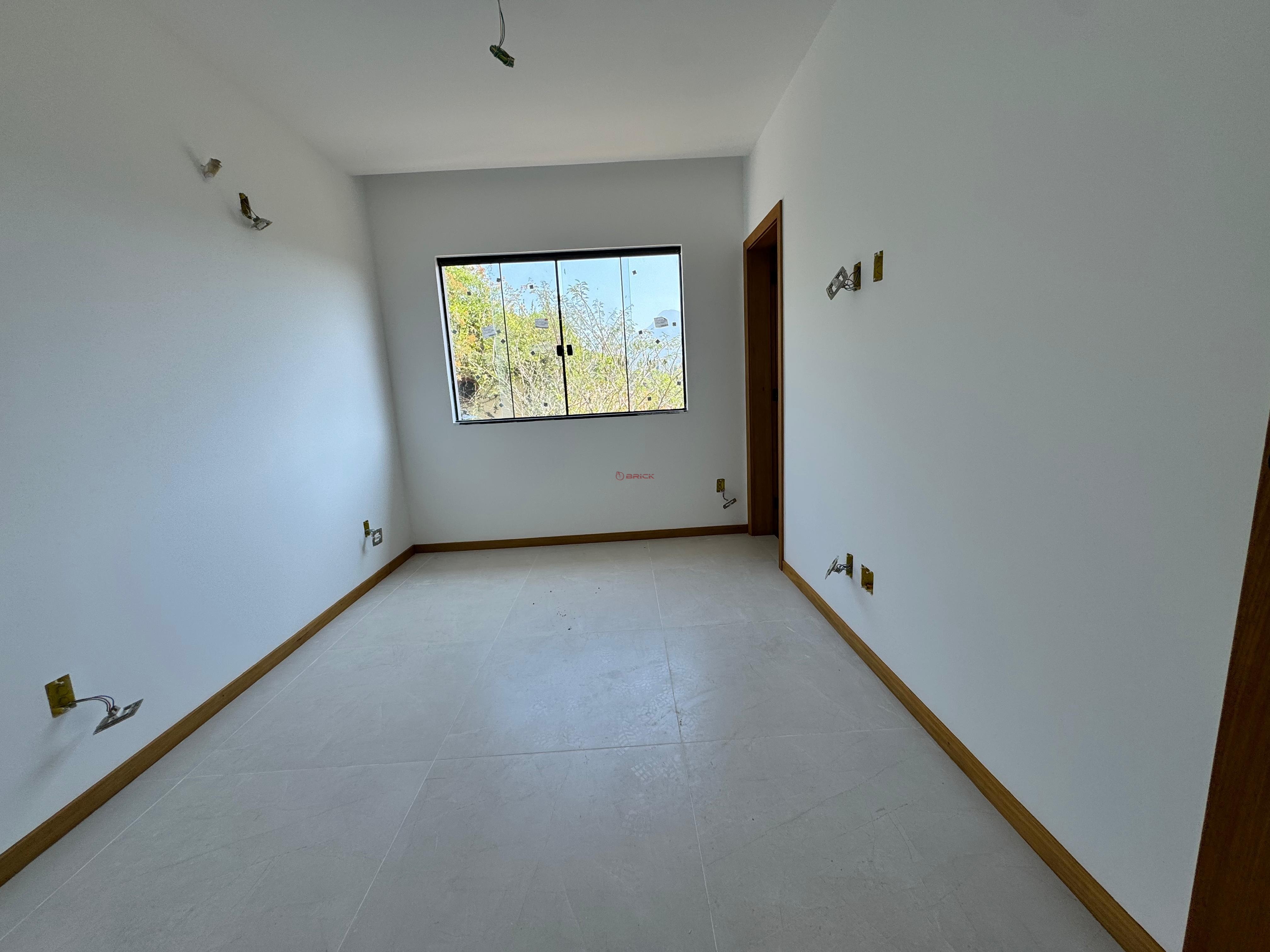 Casa à venda com 3 quartos, 140m² - Foto 14