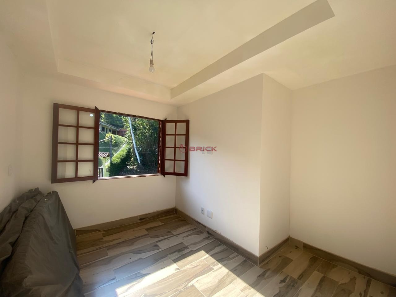 Casa à venda com 4 quartos, 250m² - Foto 14