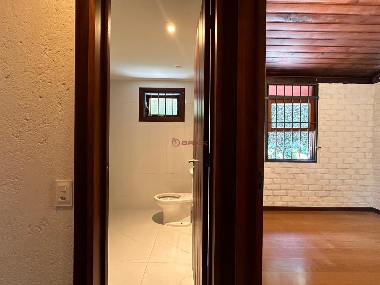 Casa à venda com 3 quartos, 243m² - Foto 13