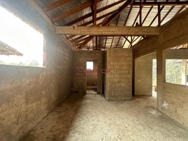 Casa à venda com 3 quartos, 200m² - Foto 20