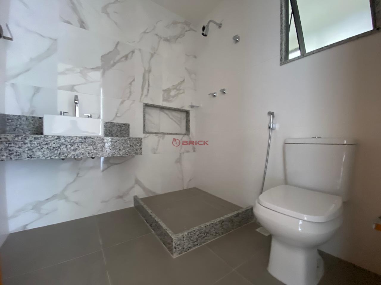 Apartamento à venda com 2 quartos, 90m² - Foto 9