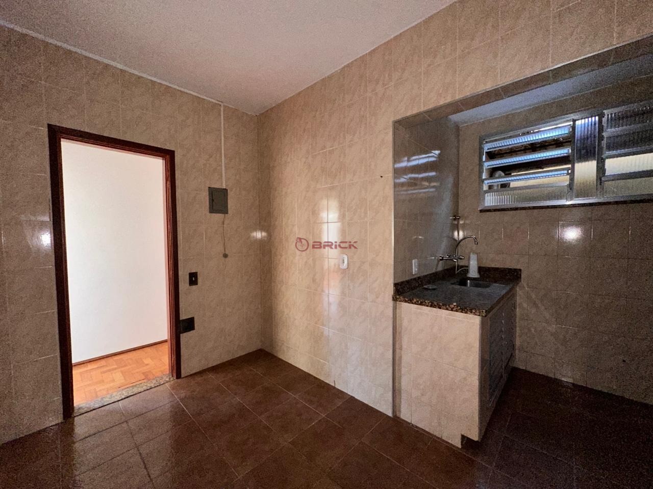 Apartamento à venda com 2 quartos, 75m² - Foto 7