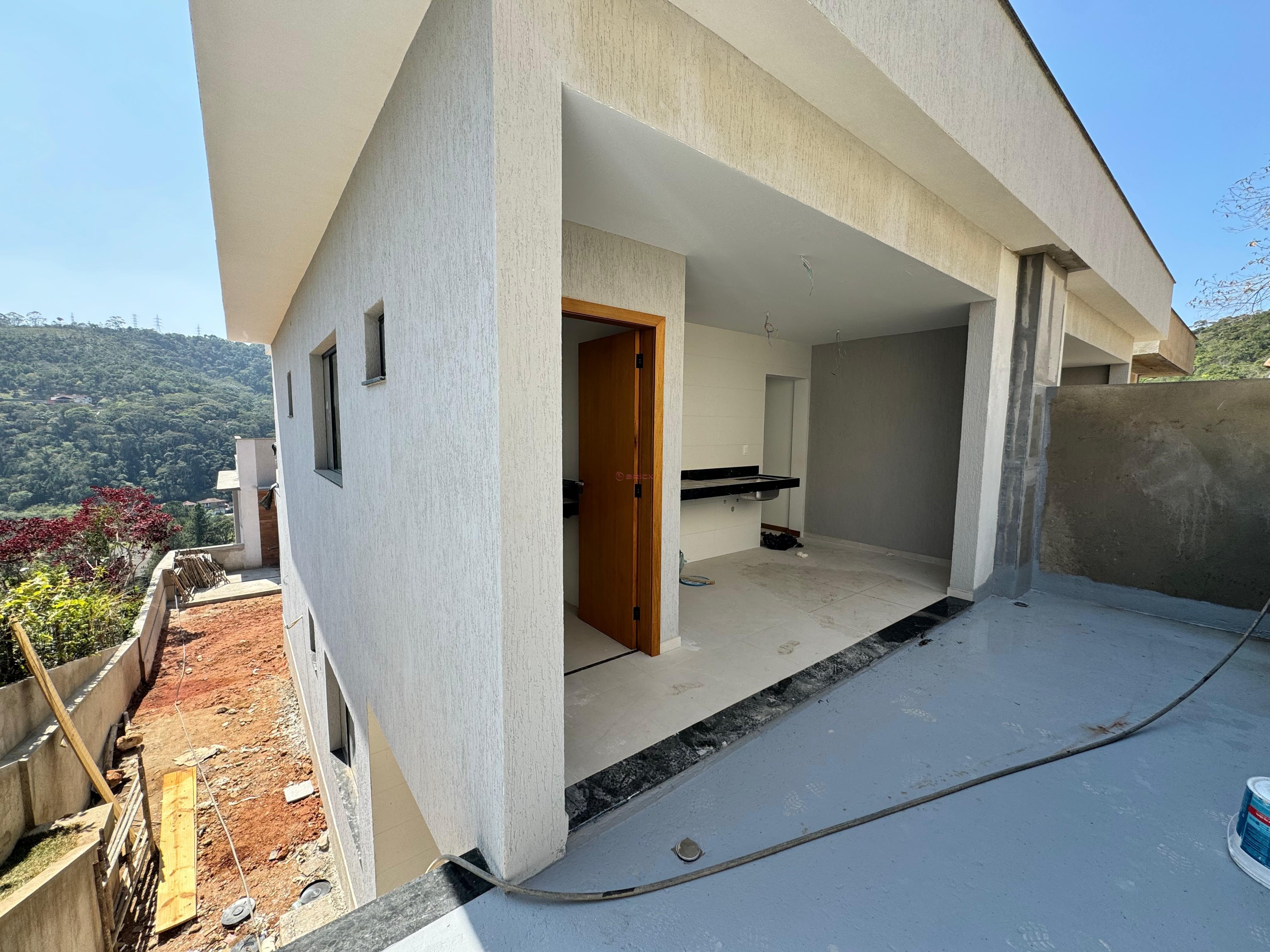 Casa à venda com 3 quartos, 140m² - Foto 10