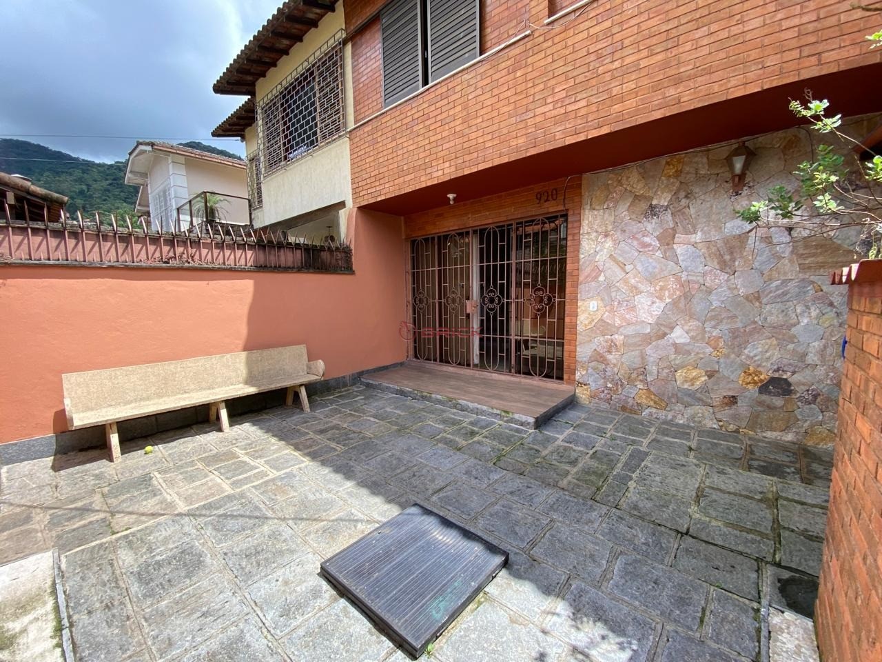 Casa à venda com 5 quartos, 250m² - Foto 25