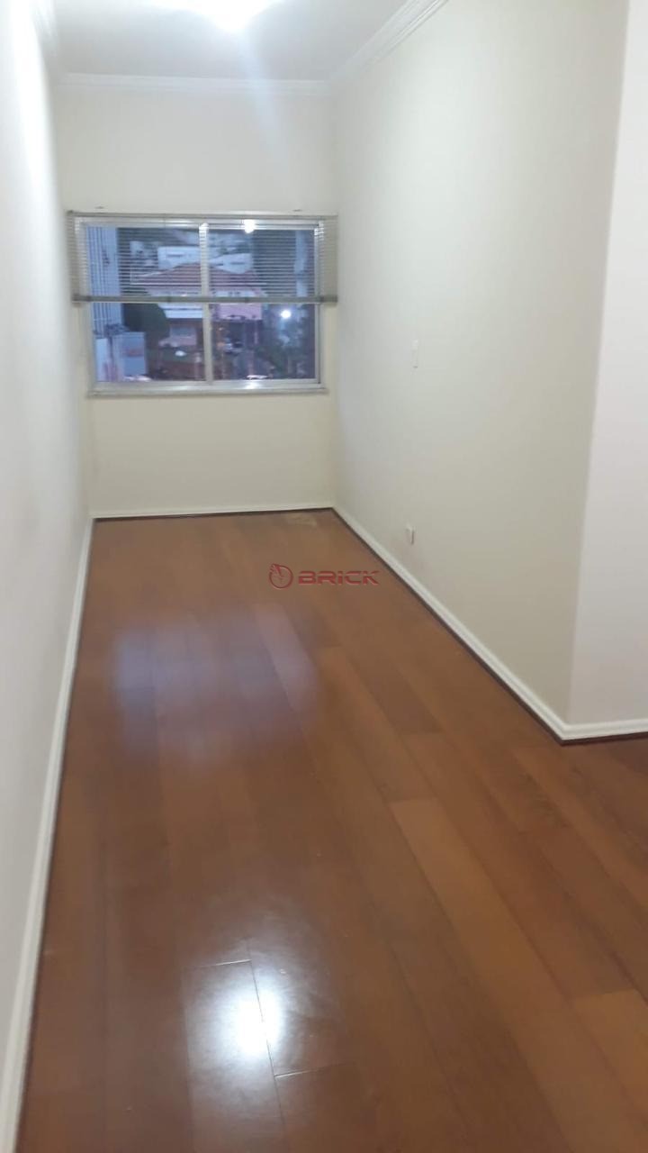 Apartamento à venda com 1 quarto, 43m² - Foto 3