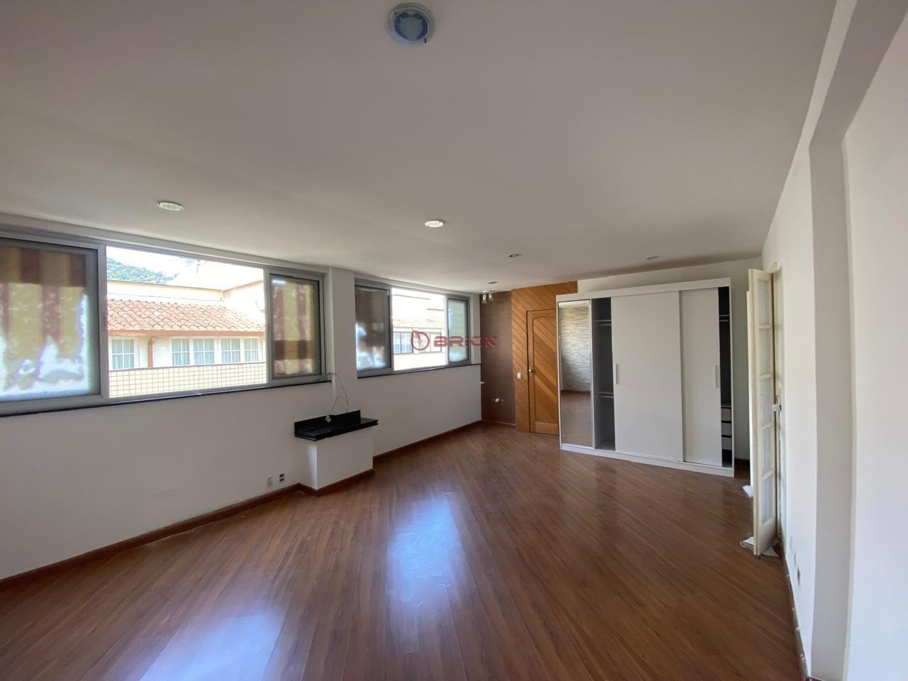 Cobertura à venda com 3 quartos, 83m² - Foto 8