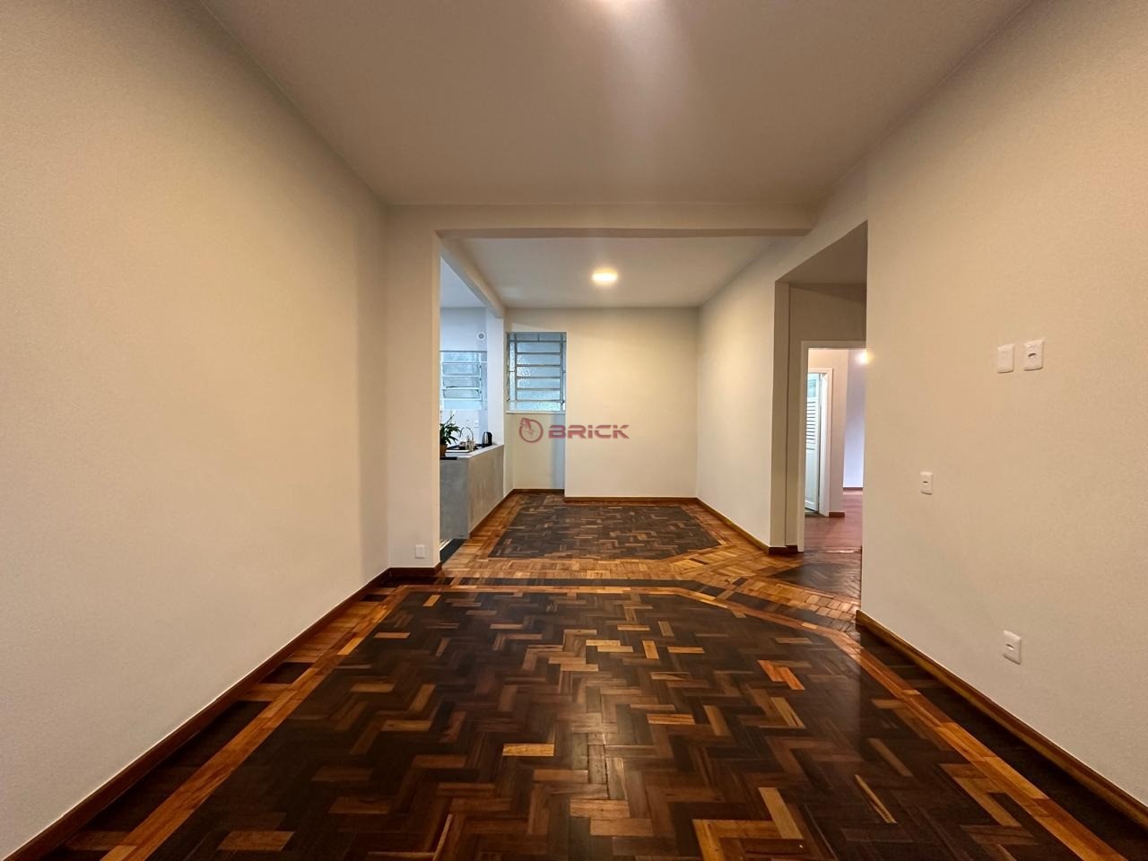 Apartamento à venda com 3 quartos, 94m² - Foto 1