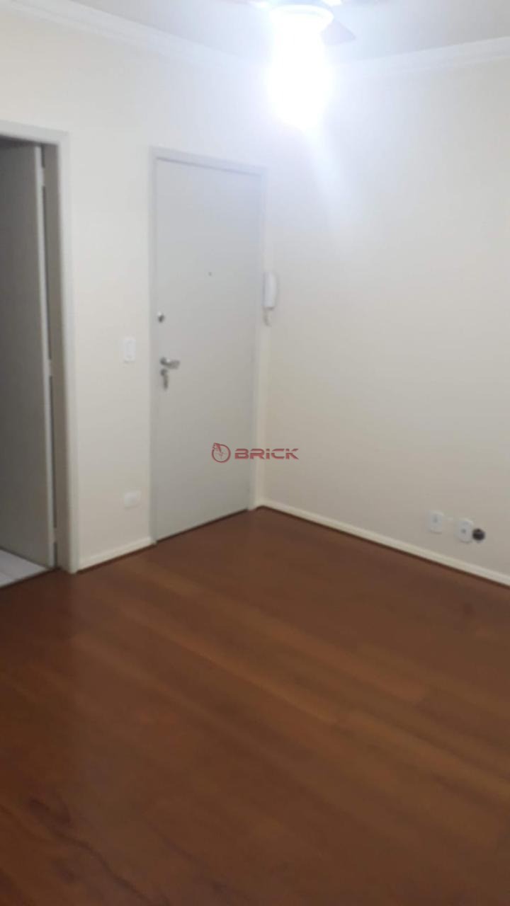 Apartamento à venda com 1 quarto, 43m² - Foto 7