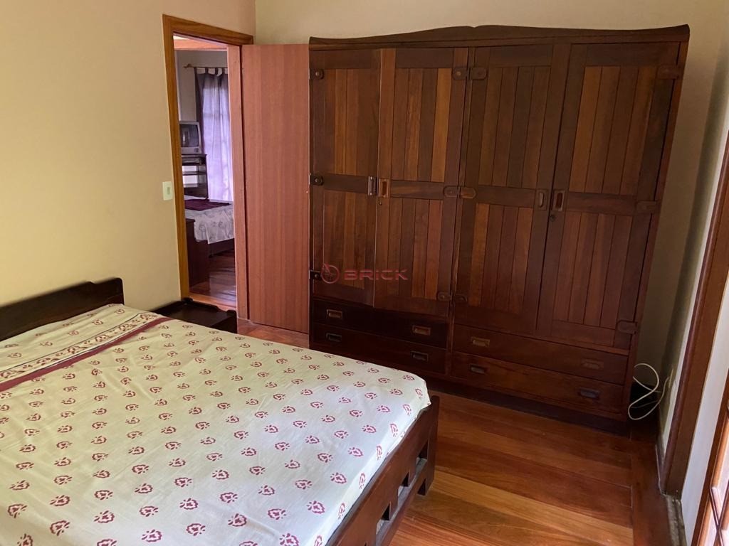 Casa à venda com 4 quartos, 150m² - Foto 9