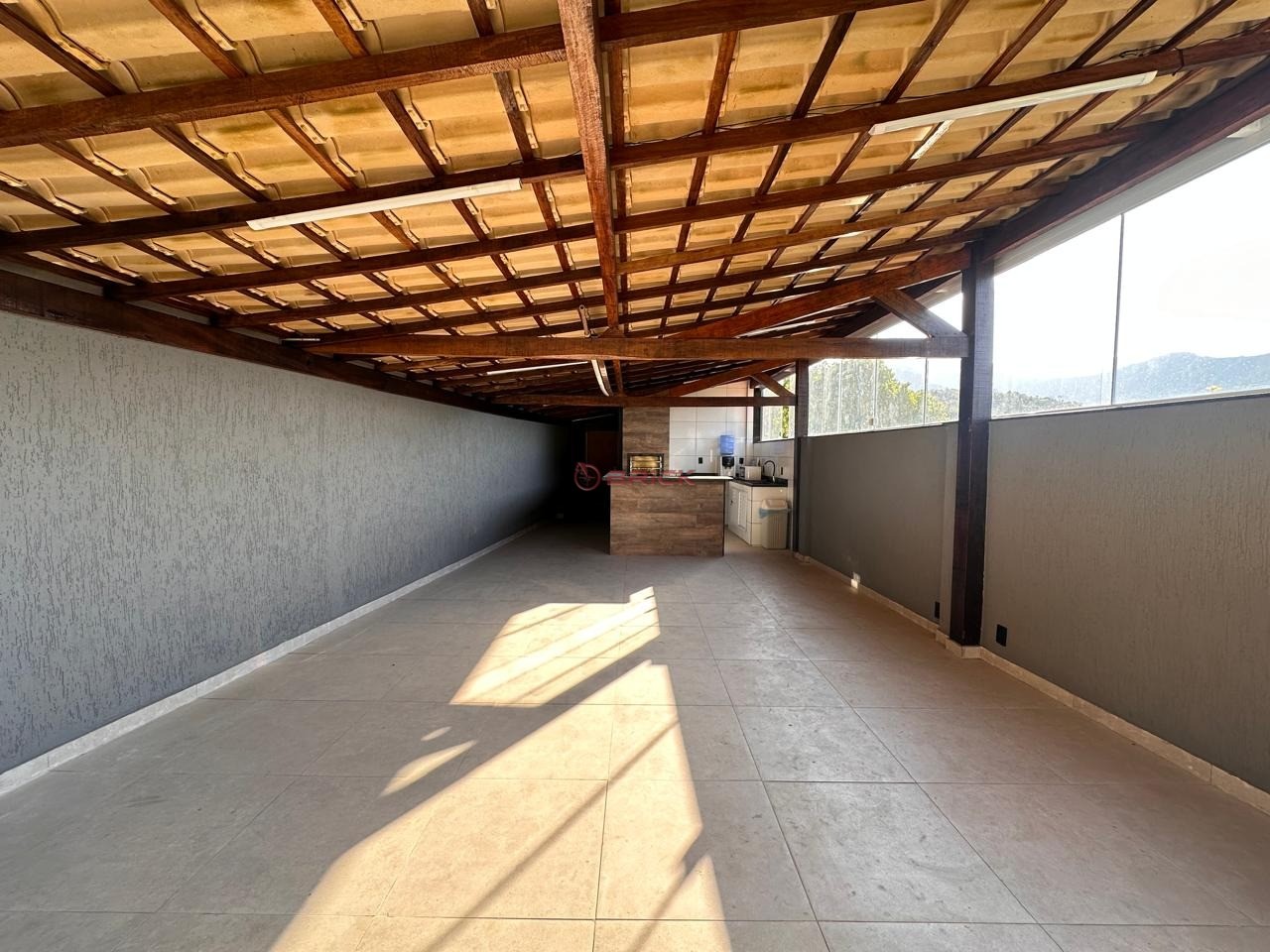 Casa à venda com 2 quartos, 70m² - Foto 15