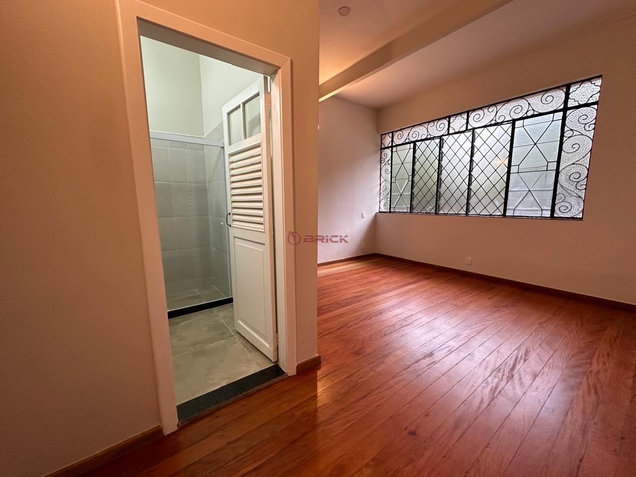 Apartamento à venda com 3 quartos, 94m² - Foto 11