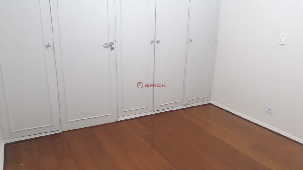 Apartamento à venda com 1 quarto, 43m² - Foto 5