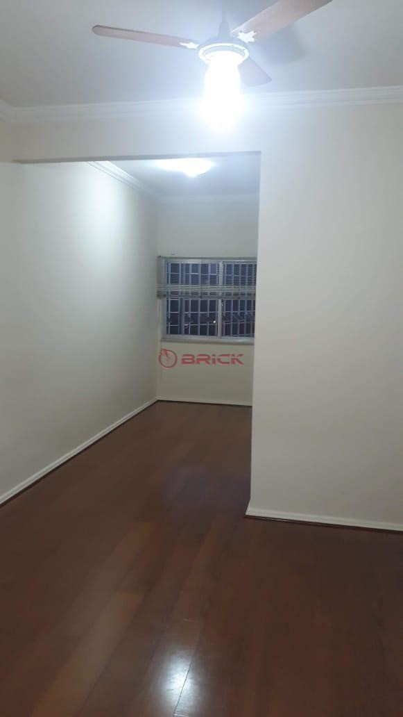 Apartamento à venda com 1 quarto, 43m² - Foto 2