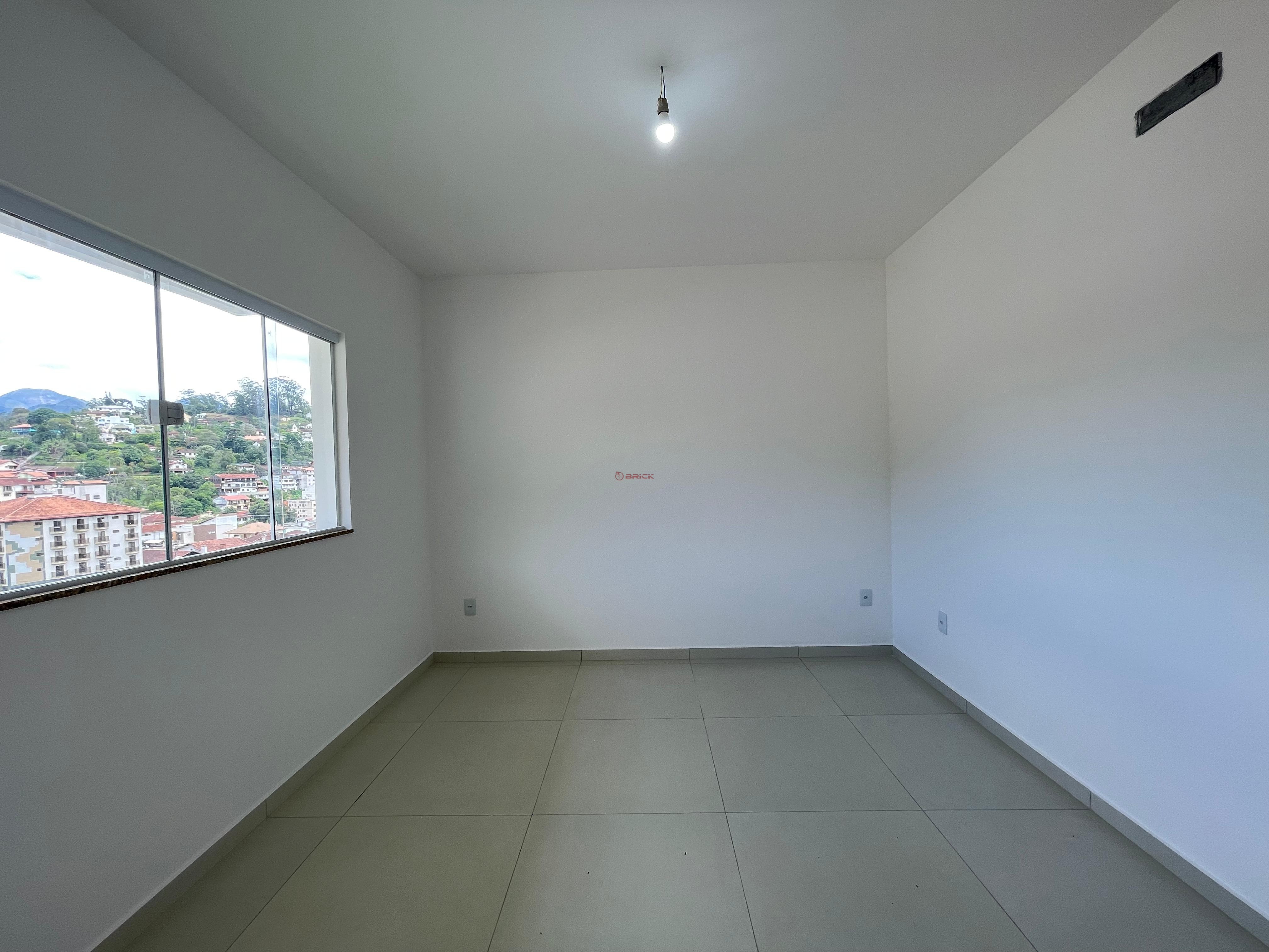 Casa à venda com 3 quartos, 210m² - Foto 25