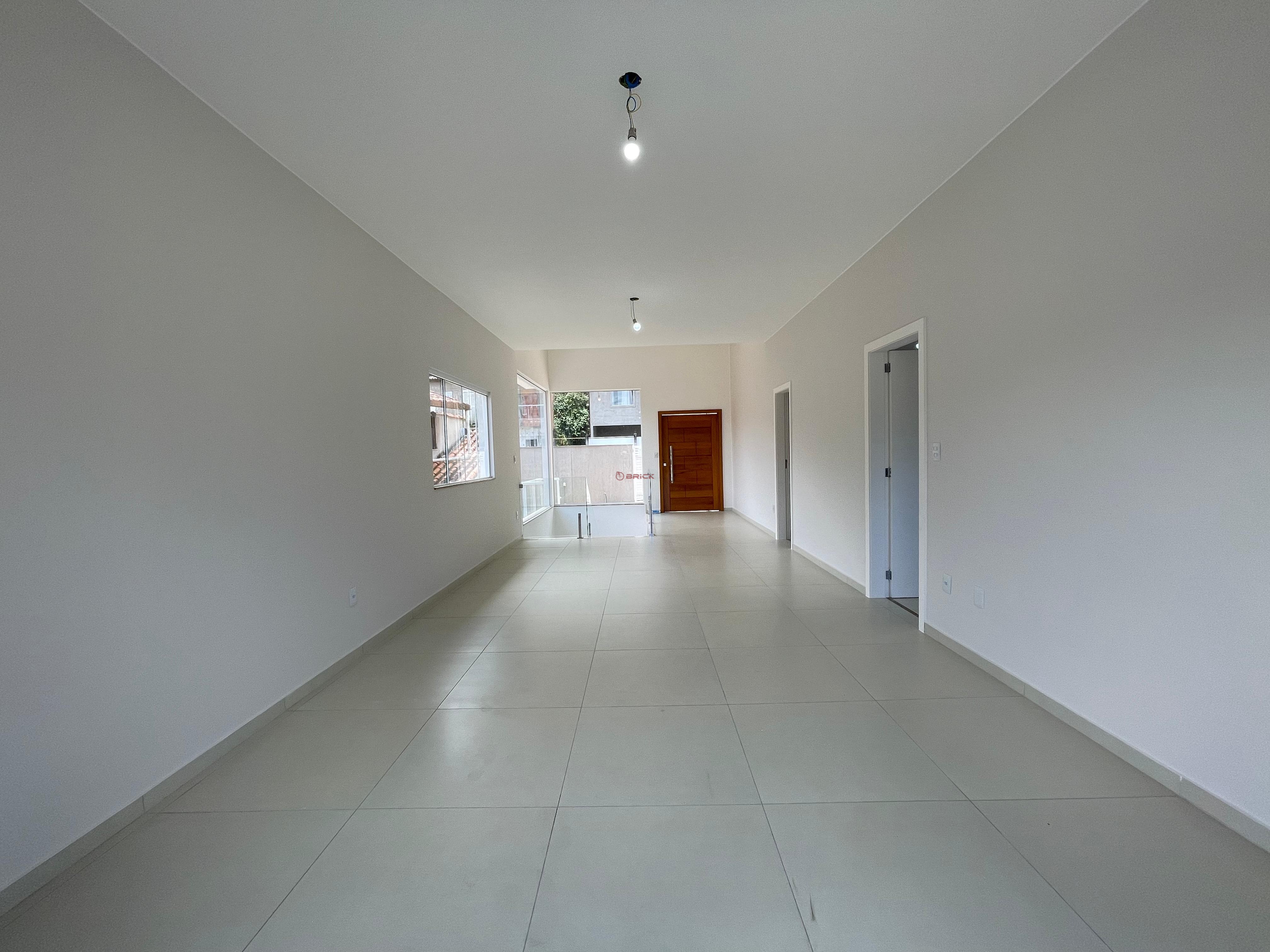 Casa à venda com 3 quartos, 210m² - Foto 15