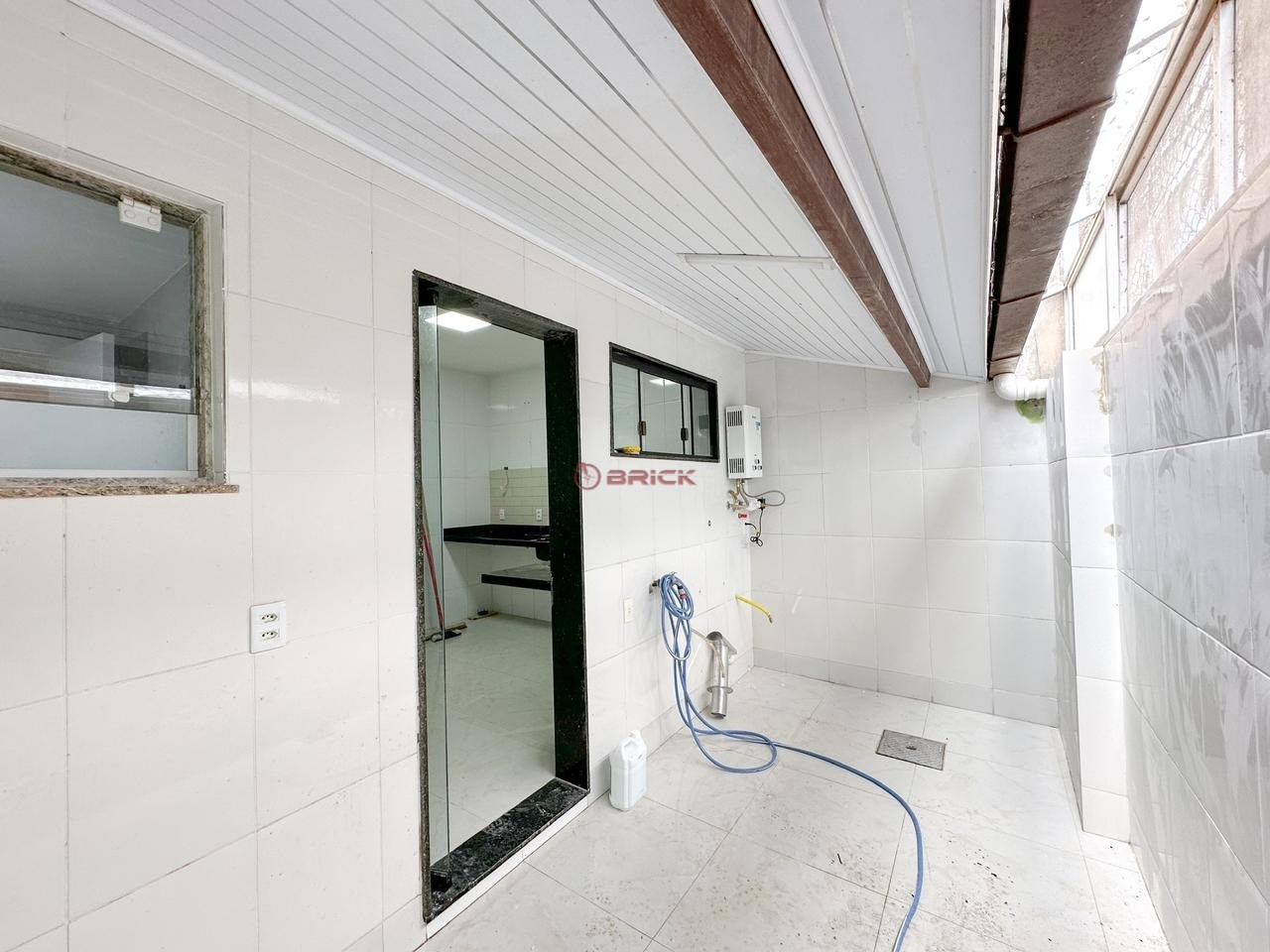 Casa à venda com 2 quartos, 76m² - Foto 15