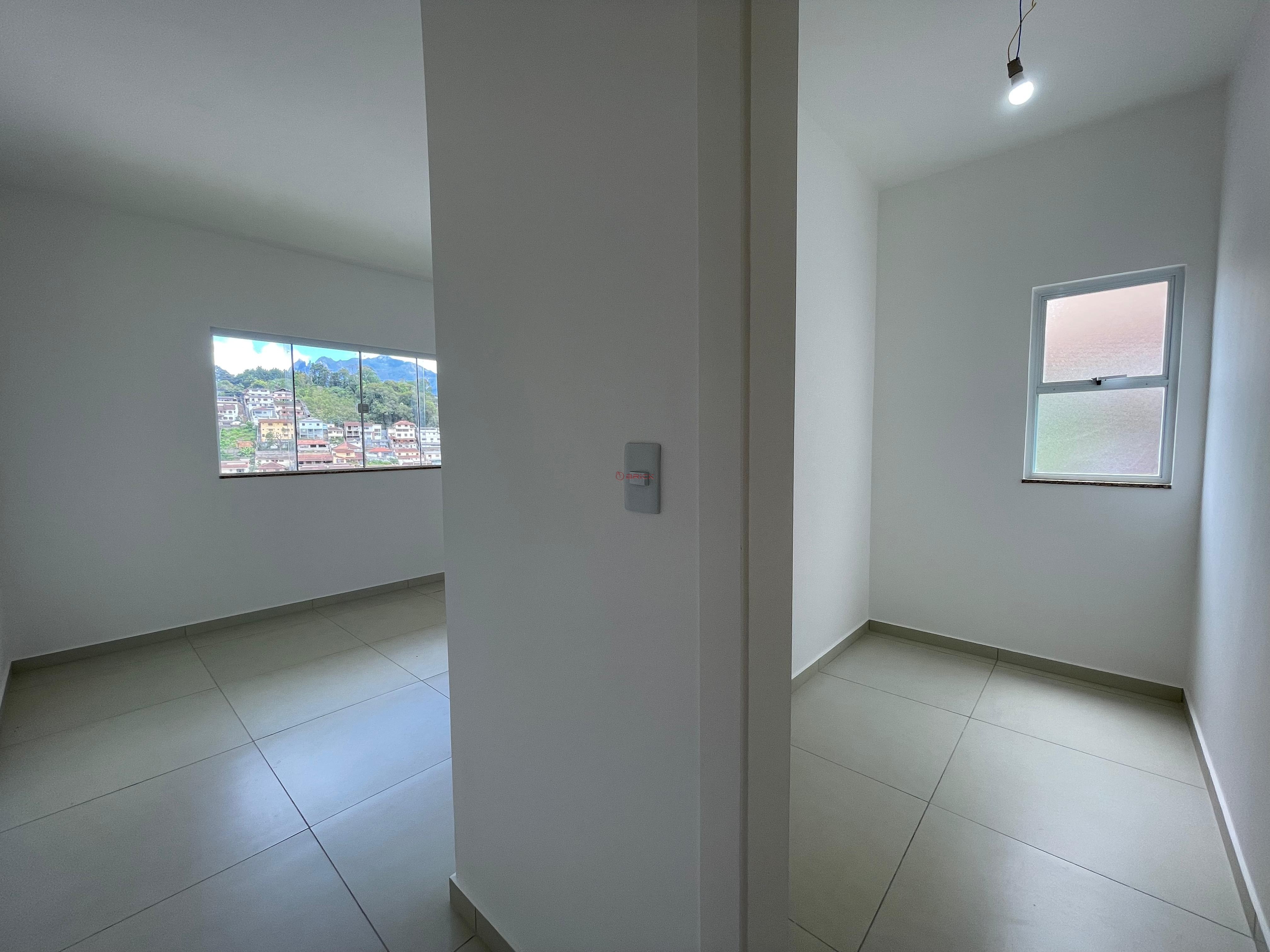 Casa à venda com 3 quartos, 210m² - Foto 24