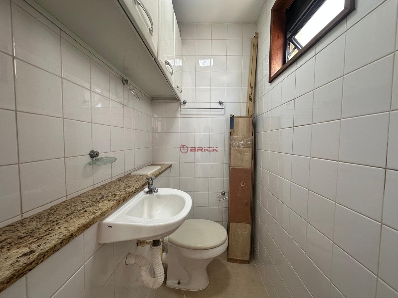 Apartamento para alugar com 2 quartos, 75m² - Foto 17