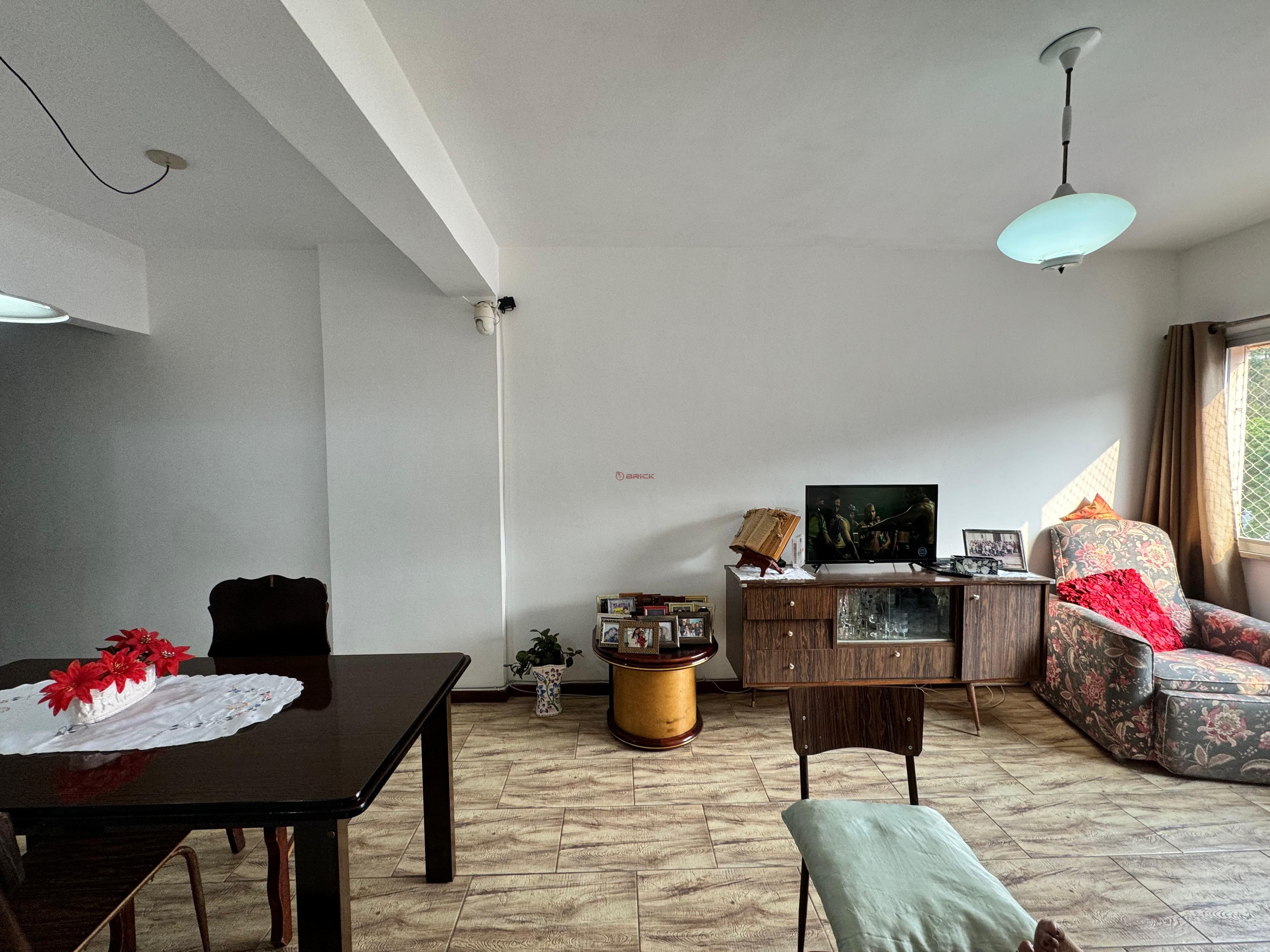 Apartamento à venda com 2 quartos, 57m² - Foto 1