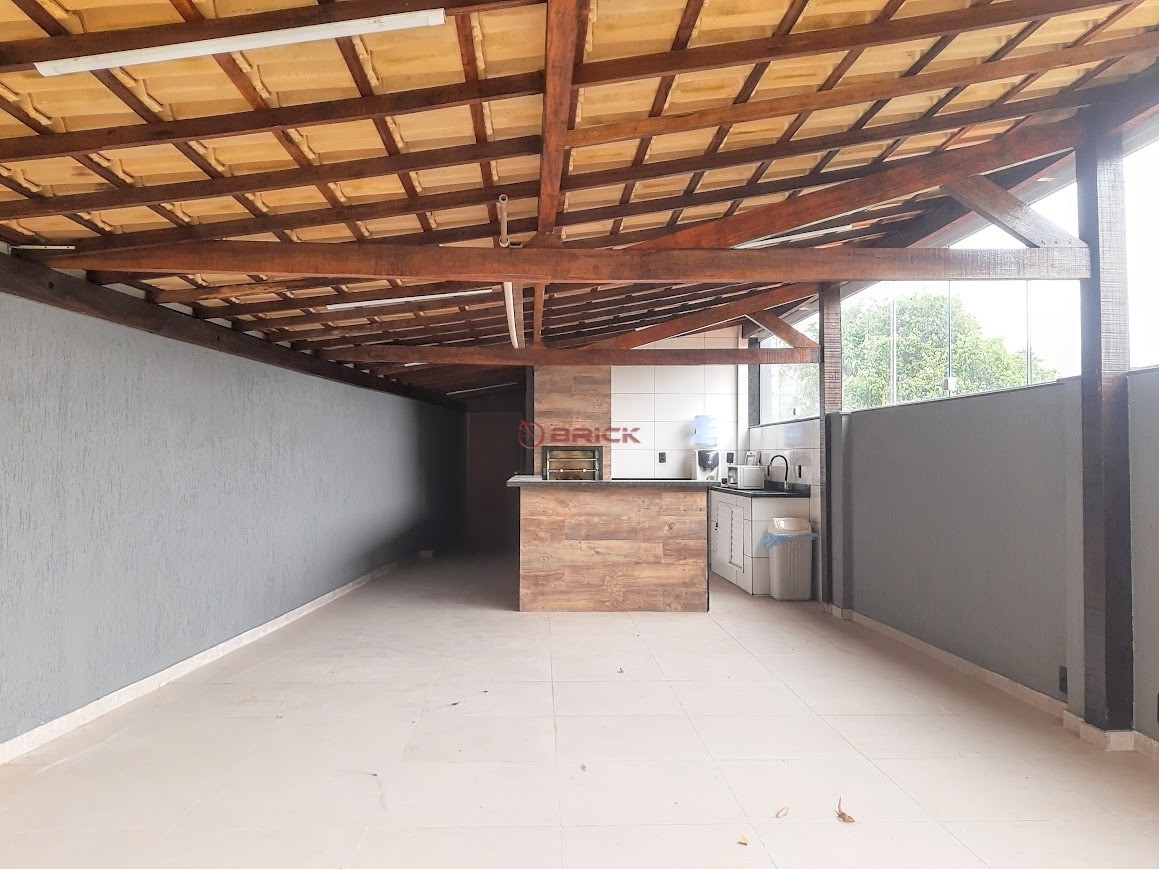 Casa à venda com 2 quartos, 52m² - Foto 17