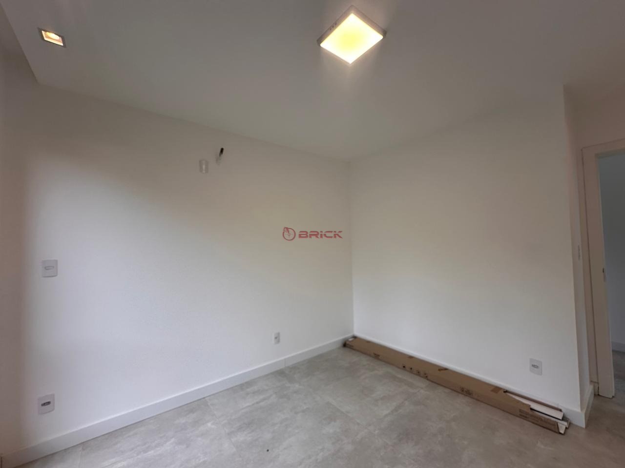 Casa à venda com 3 quartos, 145m² - Foto 11