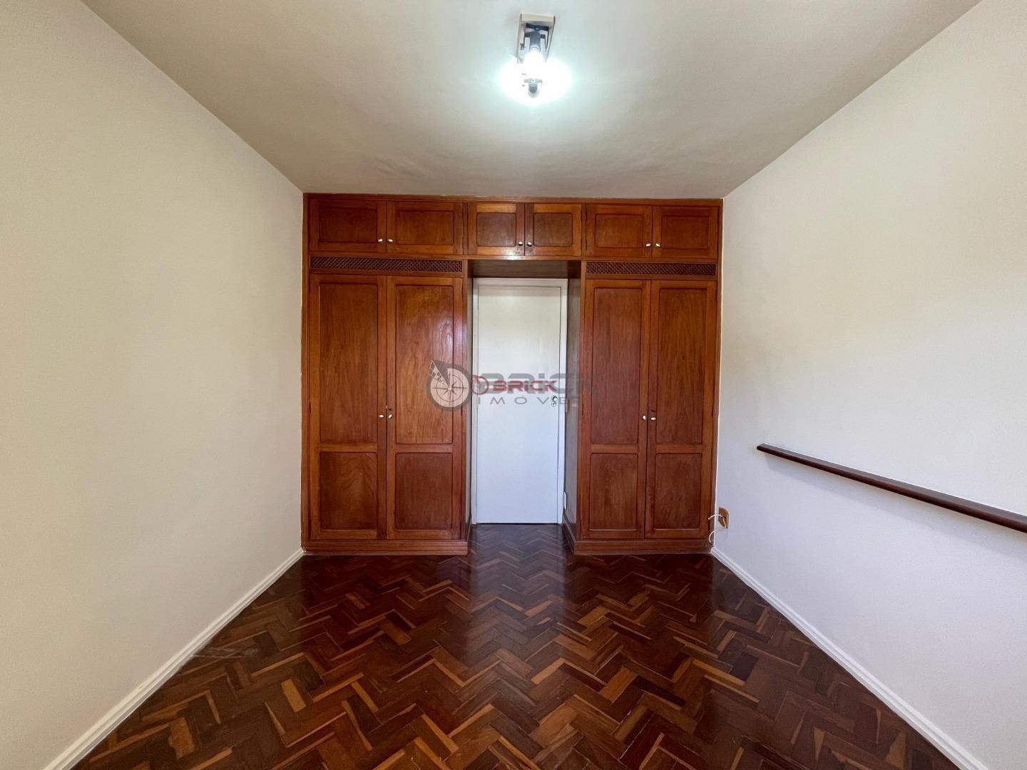 Apartamento para alugar com 2 quartos, 64m² - Foto 7